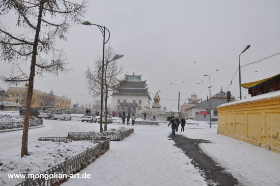 214-219_temple_ulaan-baatar.jpg.medium.jpeg